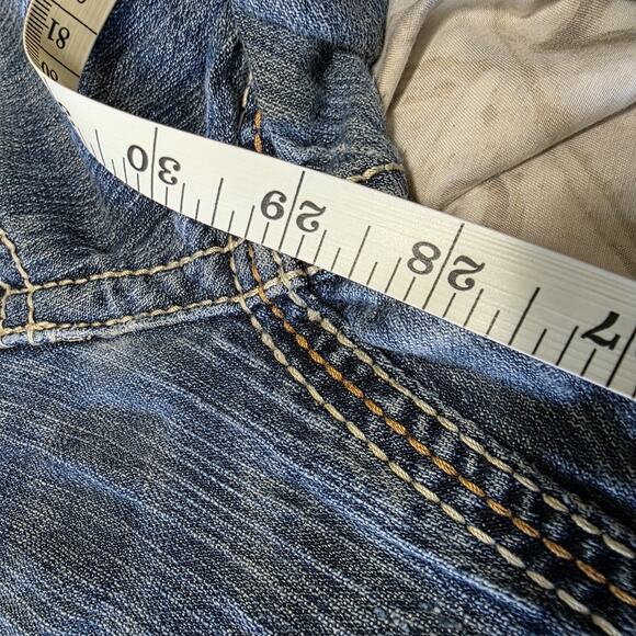 BKE Women's "Carter" Straight Jeans - Distressed Denim - Size 30S - Picture 8 of 8